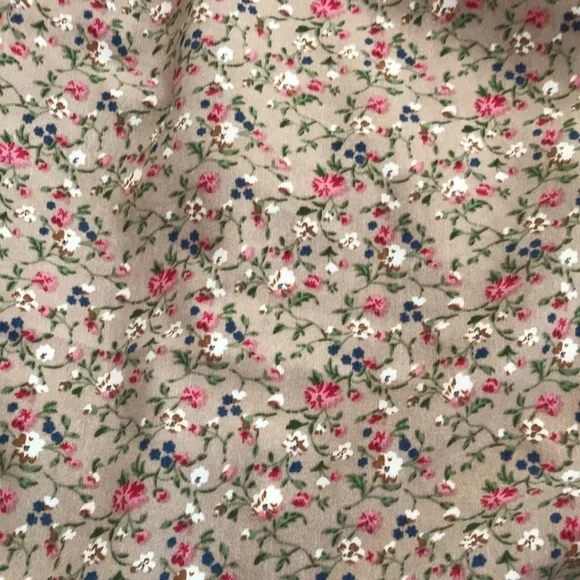 Mable medium floral crop off shoulder top and skirt set. - Picture 11 of 11